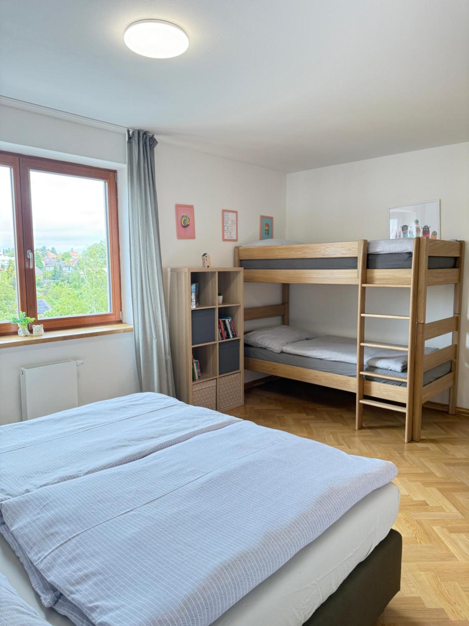 Familyvilla, New 4 Luxury Big Apartments, Parking Apartment