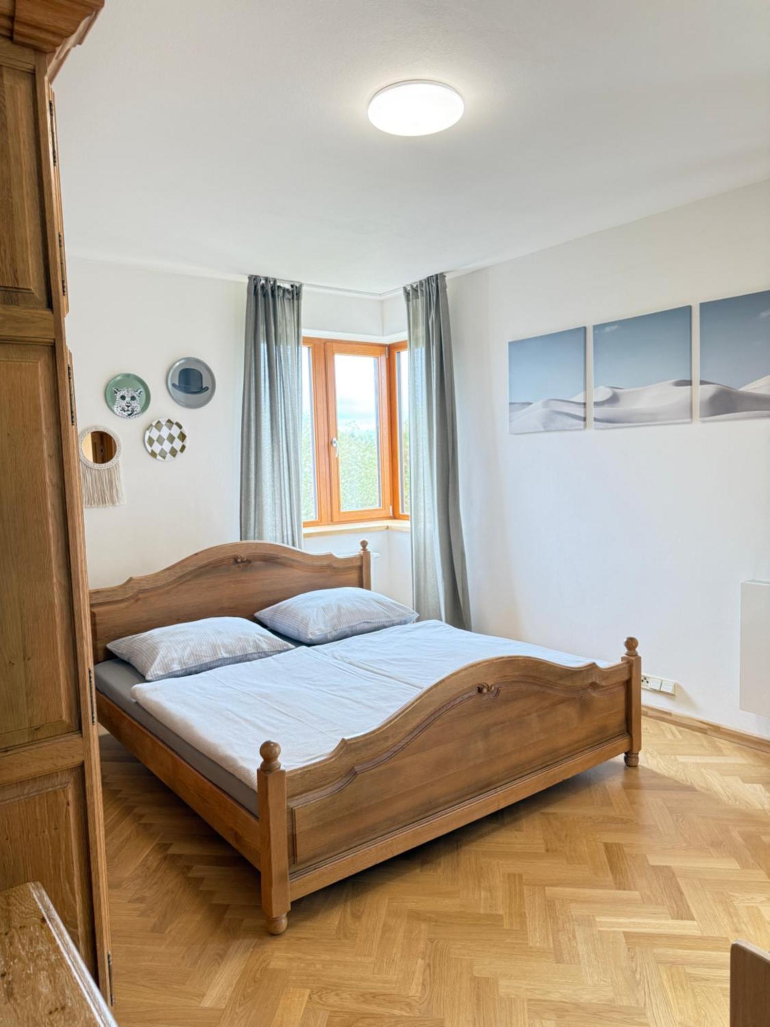 Familyvilla, New 4 Luxury Big Apartments, Parking Apartment
